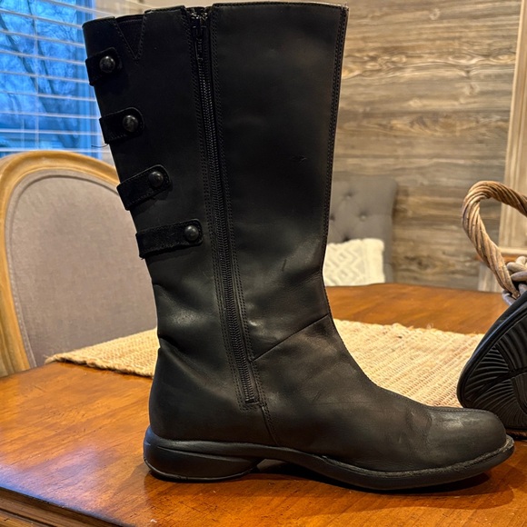Merrell Black Tall Boots with Strap Details - Picture 8 of 10
